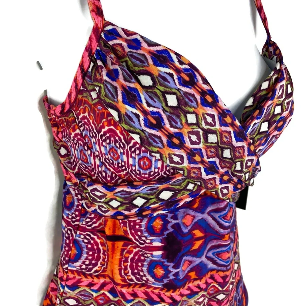 La Blanca Watercolor Tribal Tankini size 8